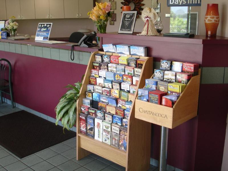 Days Inn By Wyndham Chattanooga Lookout Mountain West Екстериор снимка