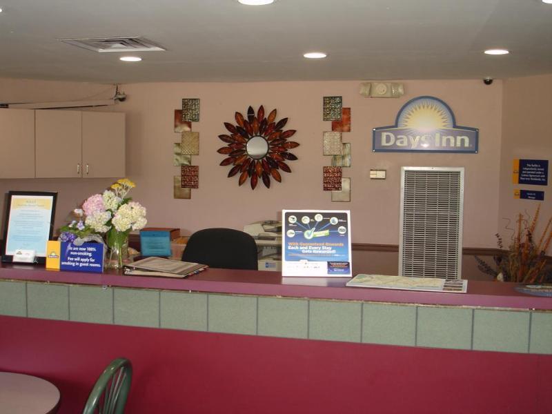 Days Inn By Wyndham Chattanooga Lookout Mountain West Екстериор снимка